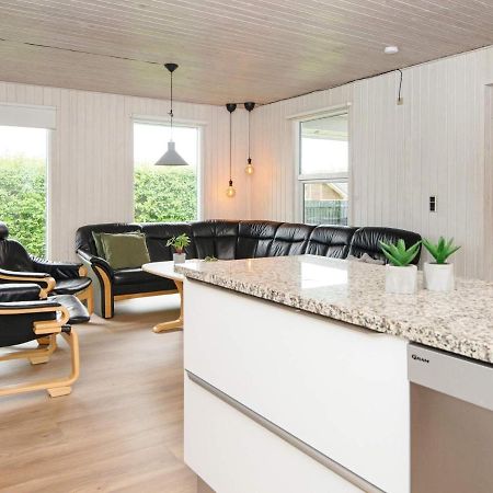 9 Person Holiday Home In Juelsminde Sonderby  Buitenkant foto