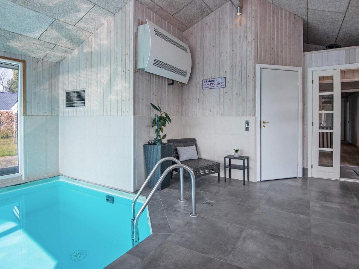 9 Person Holiday Home In Juelsminde Sonderby  Buitenkant foto