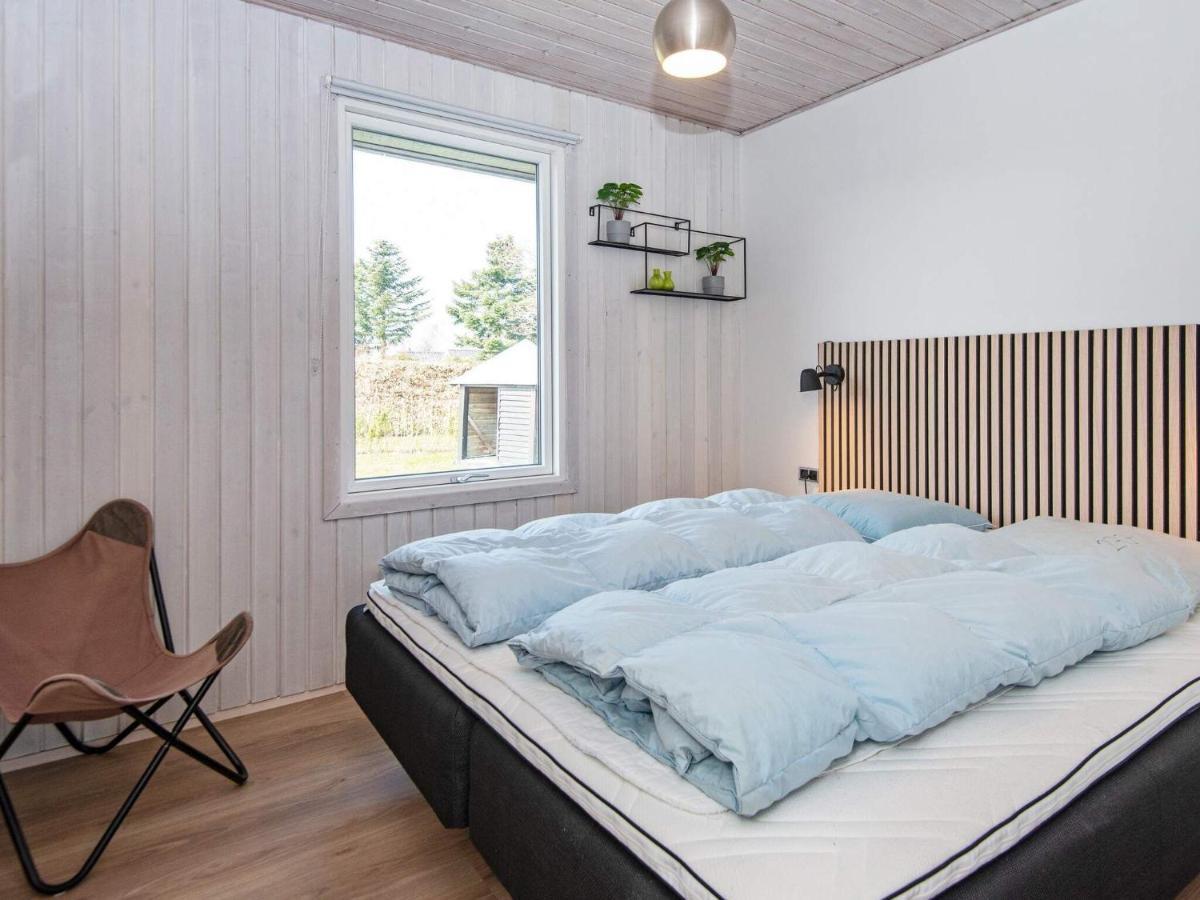 9 Person Holiday Home In Juelsminde Sonderby  Buitenkant foto
