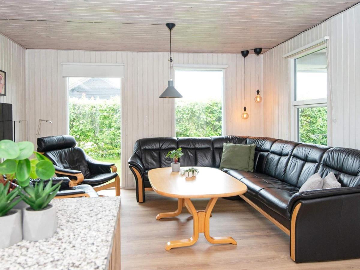 9 Person Holiday Home In Juelsminde Sonderby  Buitenkant foto