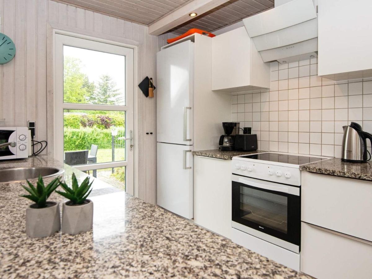 9 Person Holiday Home In Juelsminde Sonderby  Buitenkant foto